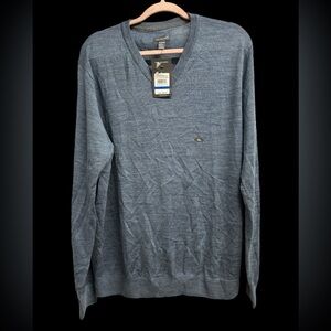 Vanheusen v neck shirt size XL